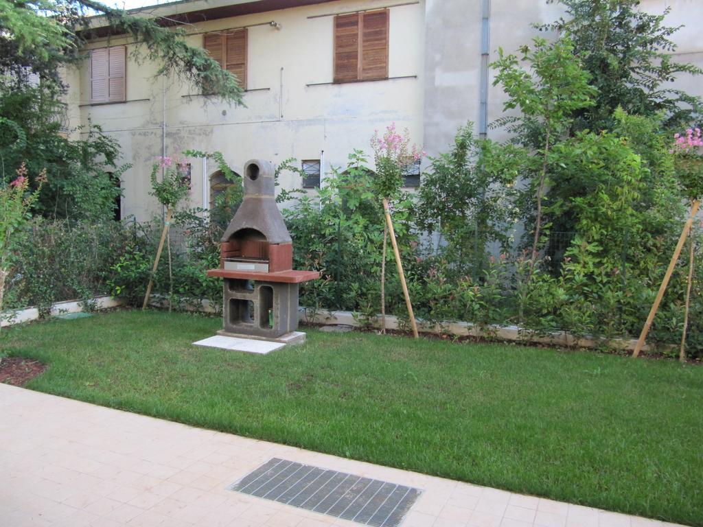 On Via Enrico Cialdini 3 Apartamento *